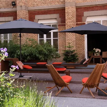 ホステル Ciarus *