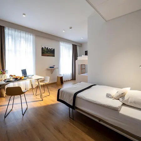 Hostal Ciarus *