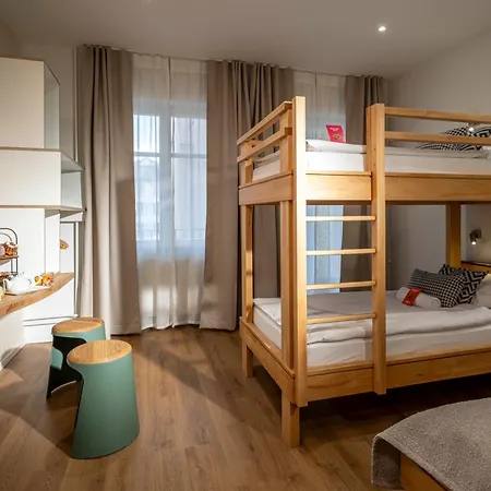Ciarus Hostel