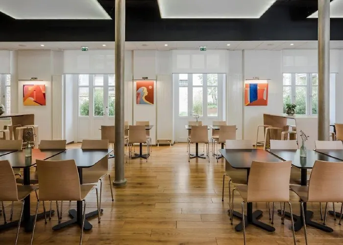 Ciarus Hostel *