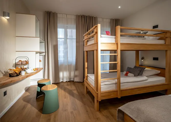 Ciarus Hostel